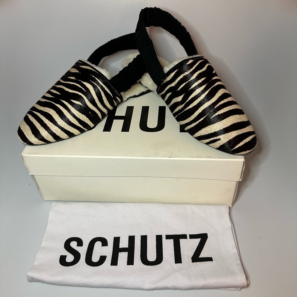 Schutz zebra slipper
